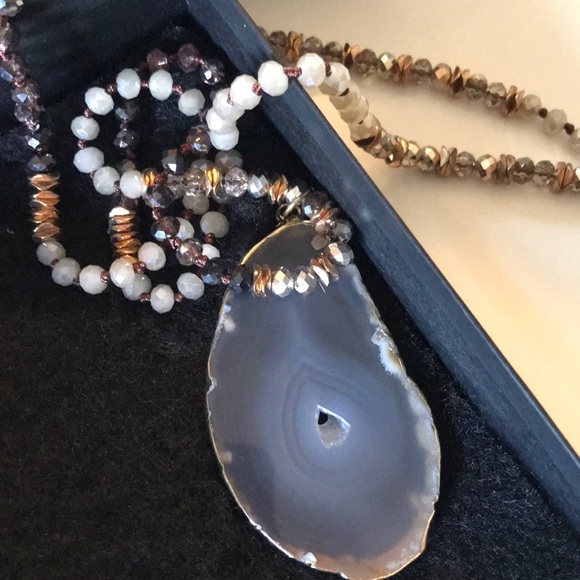 Isabel Elizondo Agate glass bead necklace - Picture 6 of 6